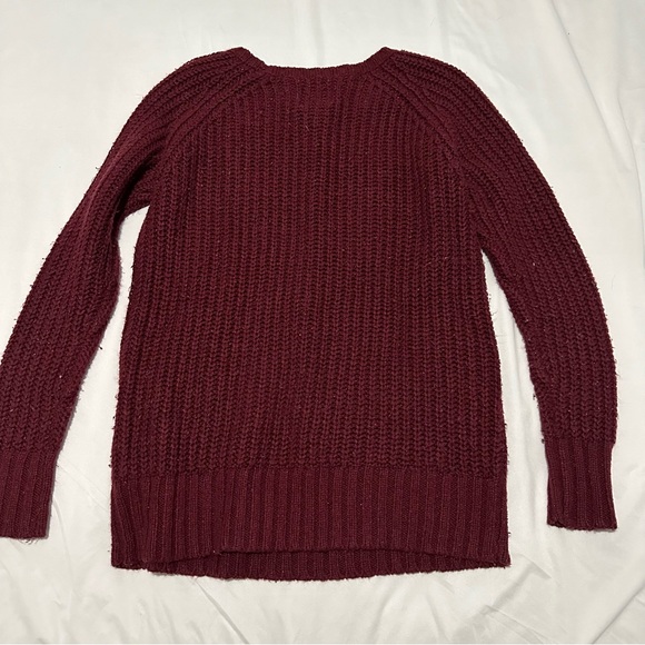 Women’s American Eagle Jegging Sweater - Picture 2 of 4